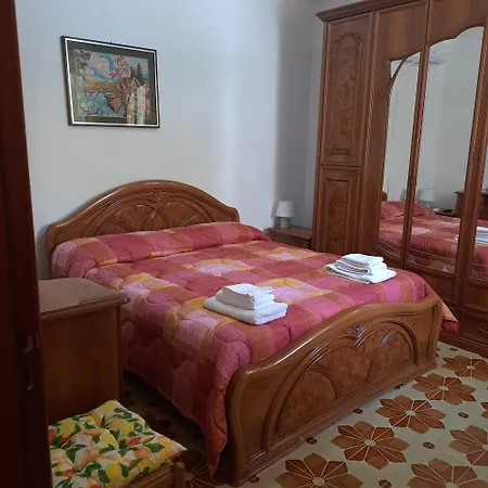Da Anna & Clemente Apartment *