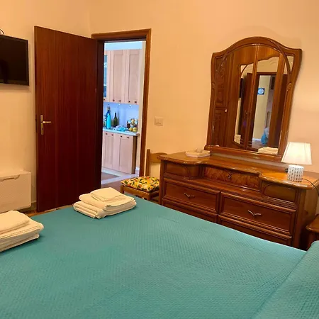 Casa Limone Anna E Clemente Cilento * Sapri