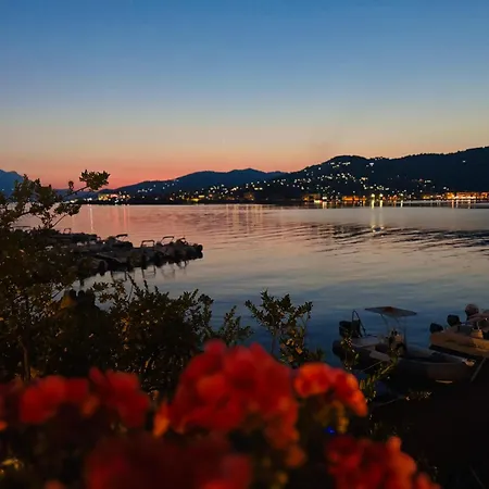 Casa Limone Anna E Clemente Cilento * Sapri