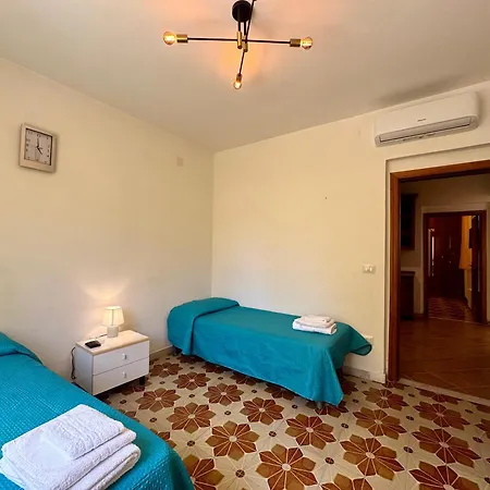 Casa Limone Anna E Clemente Cilento * Sapri
