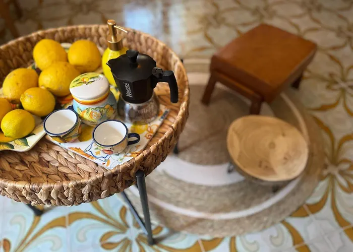 Casa Limone Anna E Clemente Cilento *